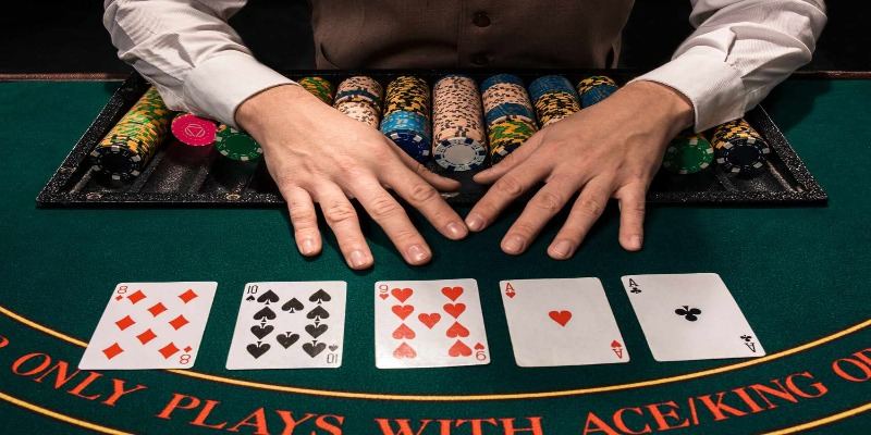 Chiến lược cơ bản cho người mới chơi Poker 2 lá ra sao?  