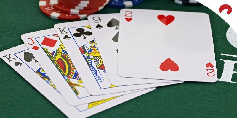 Luật chơi bài Poker có 5 lá được trình bày rõ ràng