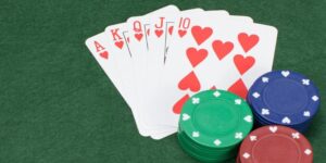 Poker 5 Lá – Chia Sẻ Kỹ Thuật Chơi Hiệu Quả