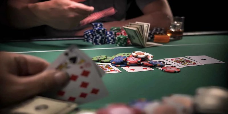 Tìm hiểu về bài rác trong game poker